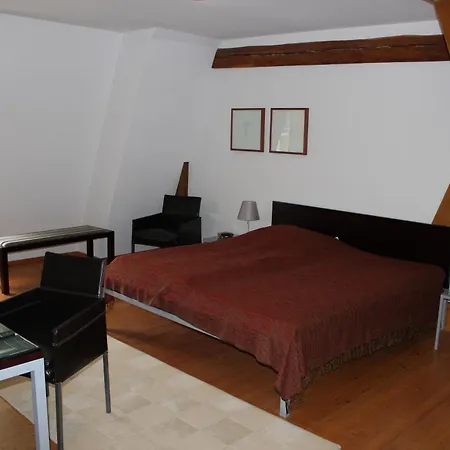 Poststation Zum Alten Forstamt Fogadó 3*