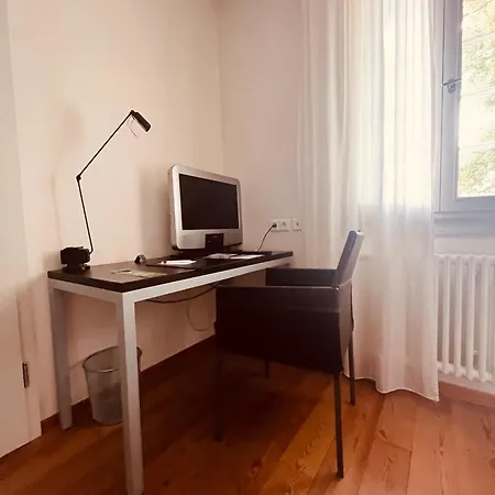 波斯特丝戴逊祖姆阿尔特福尔斯塔姆宾馆 宾馆 Morschen