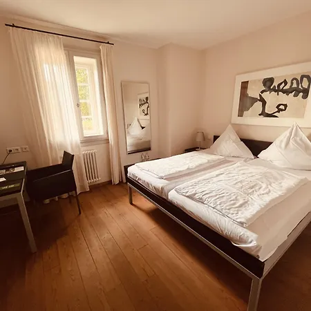 Poststation Zum Alten Forstamt Fogadó 3*